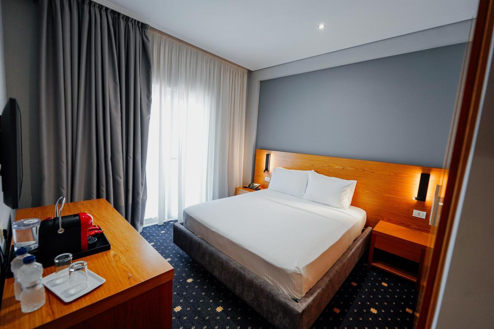 Hotel Agimi Саранда Екстер'єр фото
