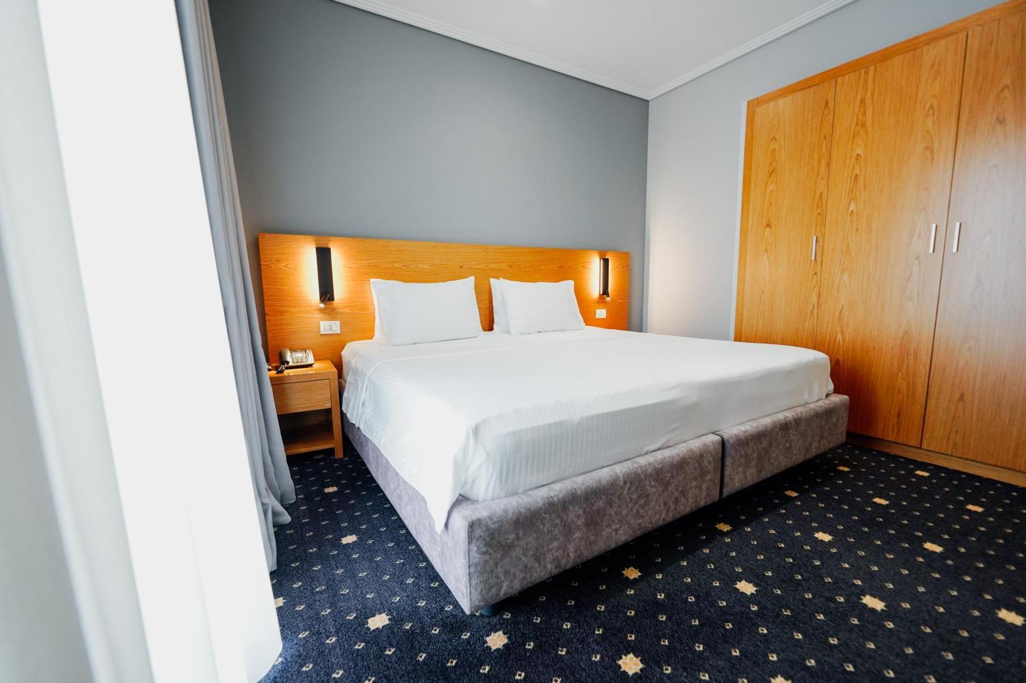 Hotel Agimi Саранда Екстер'єр фото